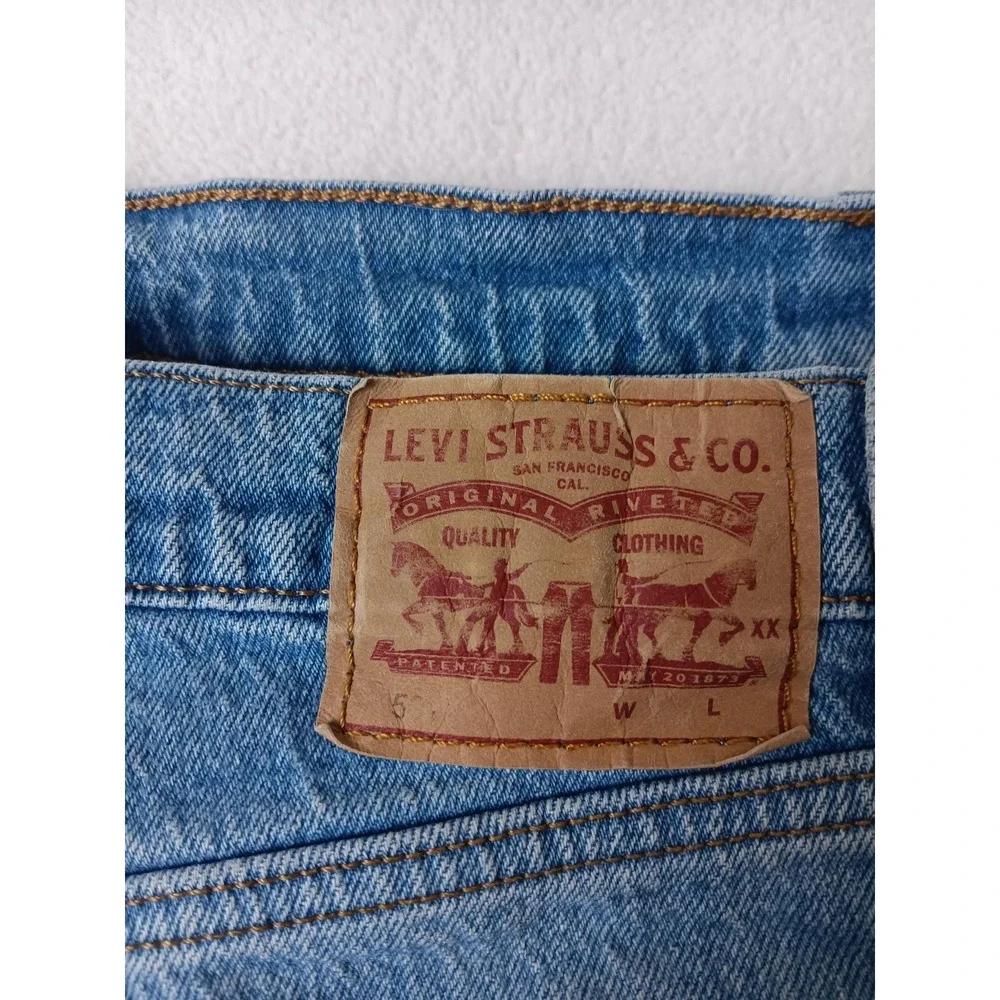 Levi's 501 Jeans Mens W30 L30 Blue Light Wash Distressed Denim Regular Fit
